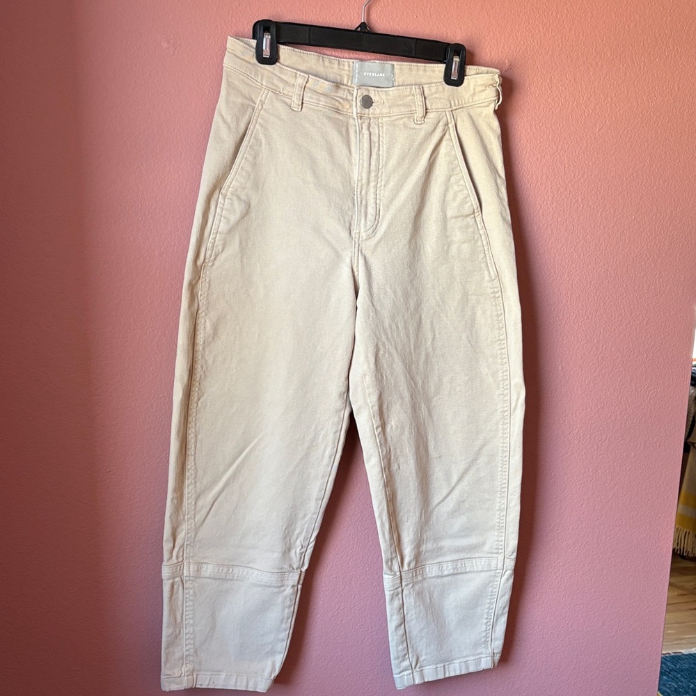 Everlane Barrel Leg pant in cream
